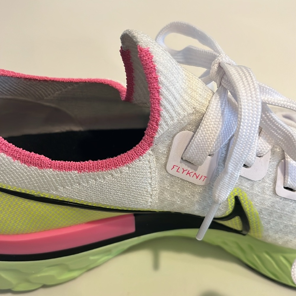 NIKE React Infinity Flyknit running shoes.  Women’s size 7.5. Volt pink glow. - Picture 4 of 12